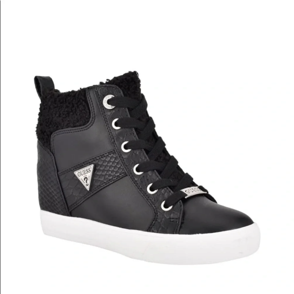 New GUESS Della Hidden Wedges Sneakers SZ 7